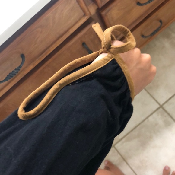 Soft cropped long sleeve top - Picture 5 of 5